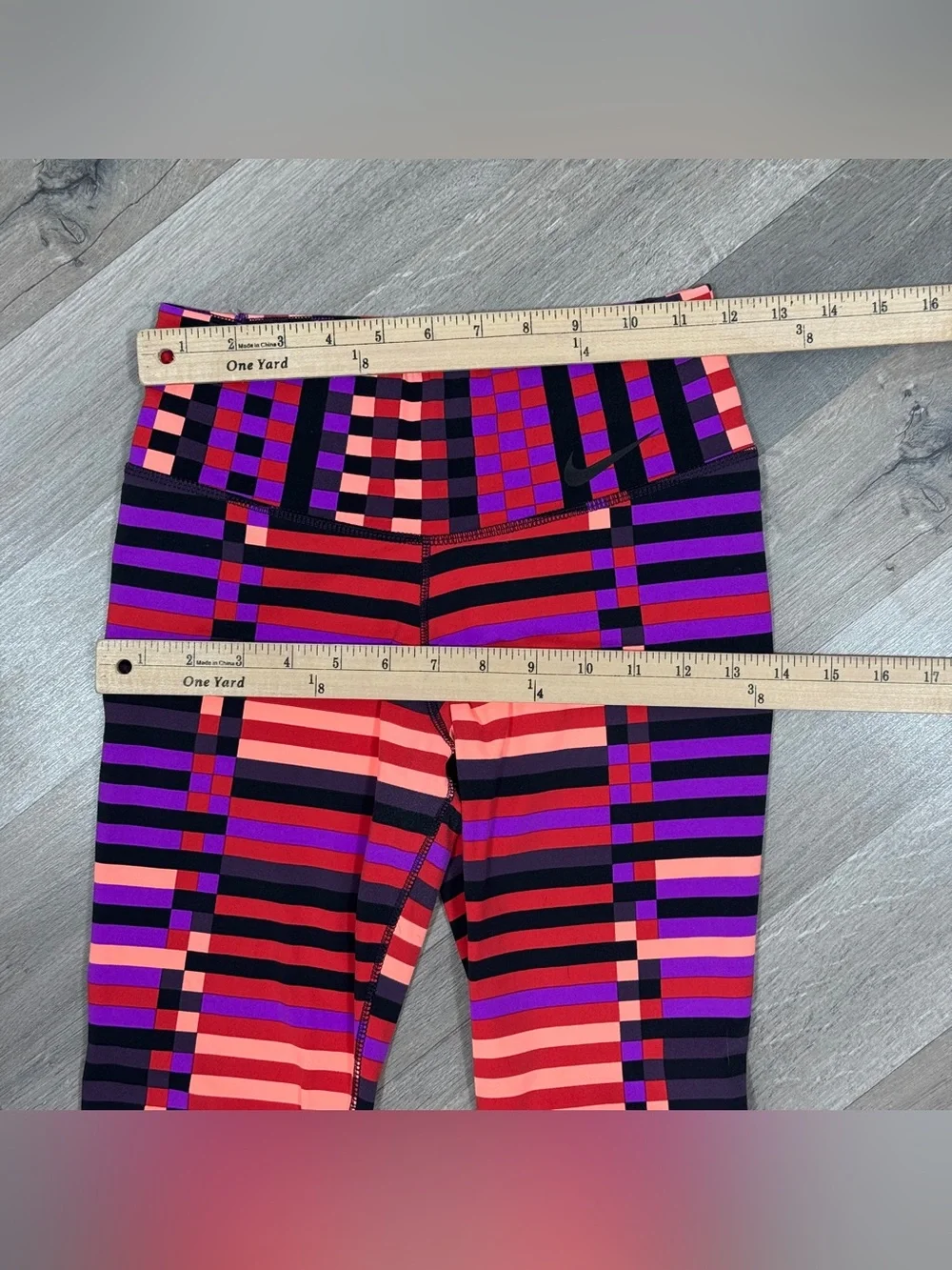 Nike Dri Fit Legendary Geometric Stripe Leggings Purple Multi XS Running Workout